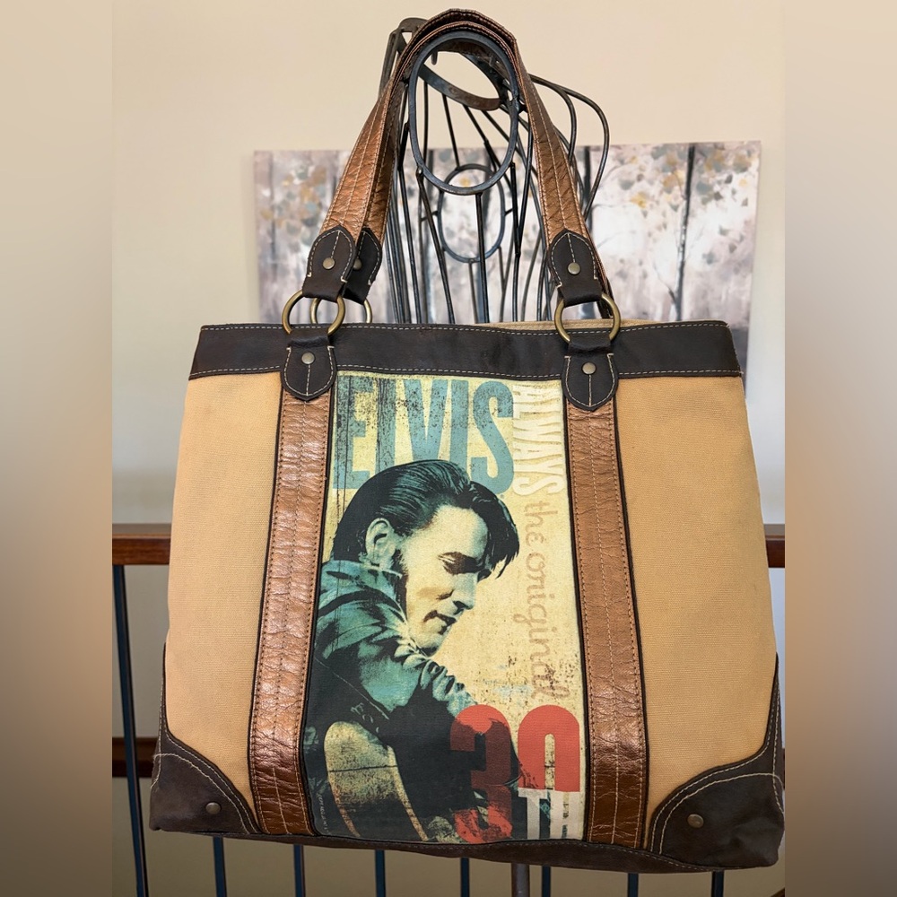 Officially Licensed Elvis Presley “Return Of The King” Retro Portrait Tote Bag